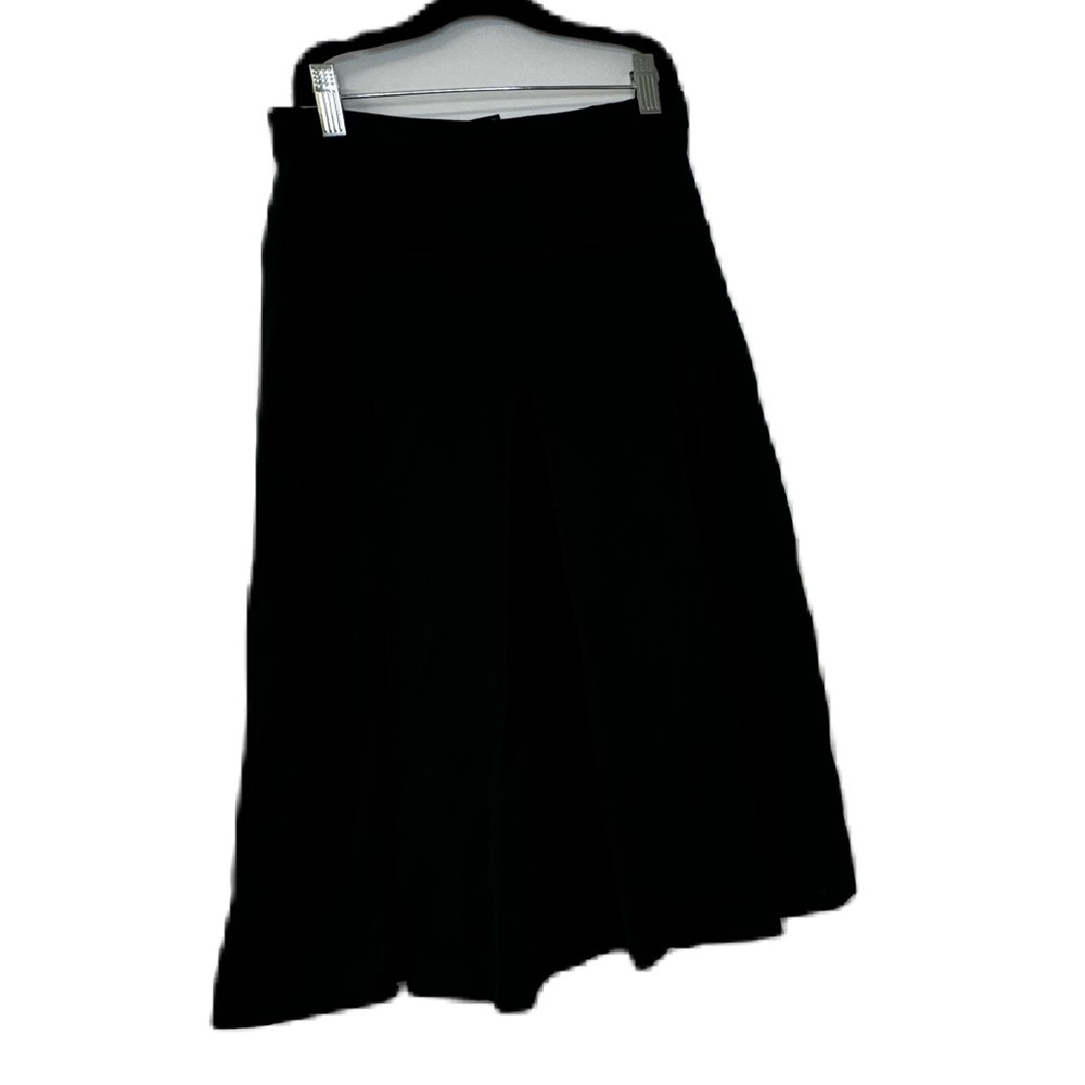Yarns & Stitches Woman's Black Pleated Ribbed M Skirt Casual Classic Work Fun